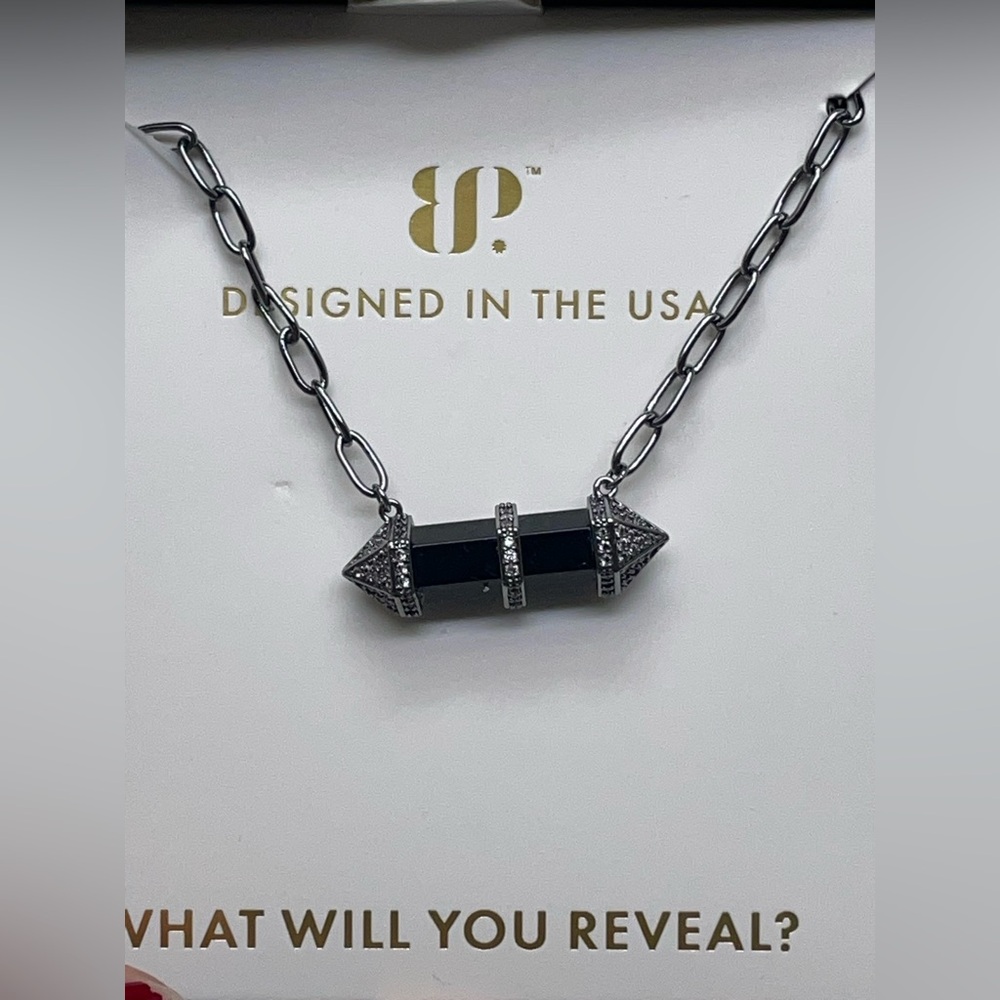 BP UNTAMED NECKLACE